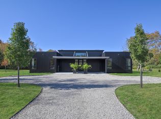 1 Chestnut Woods Rd, Redding, CT 06896