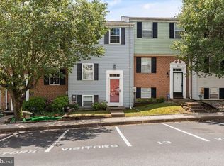 13 Cartwright Ct, Rosedale, MD 21237