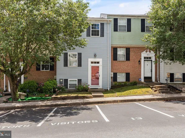 13 Cartwright Ct, Rosedale, MD 21237