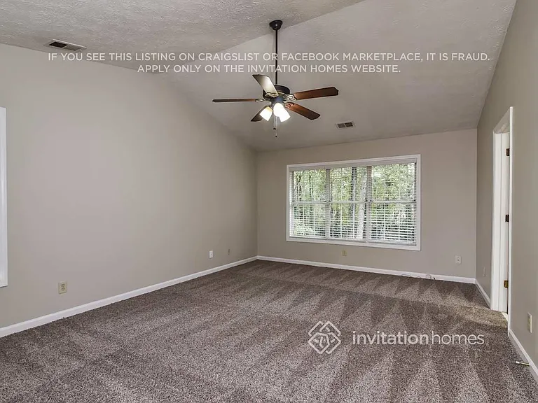 2271 Bankston Cir — Photo 13