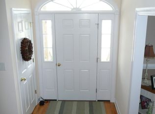 1105 Landing Ct, Hubert, NC 28539