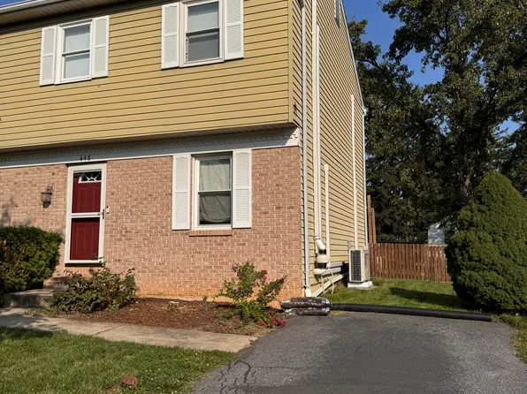 448 S Plum St, Mount Joy, PA 17552