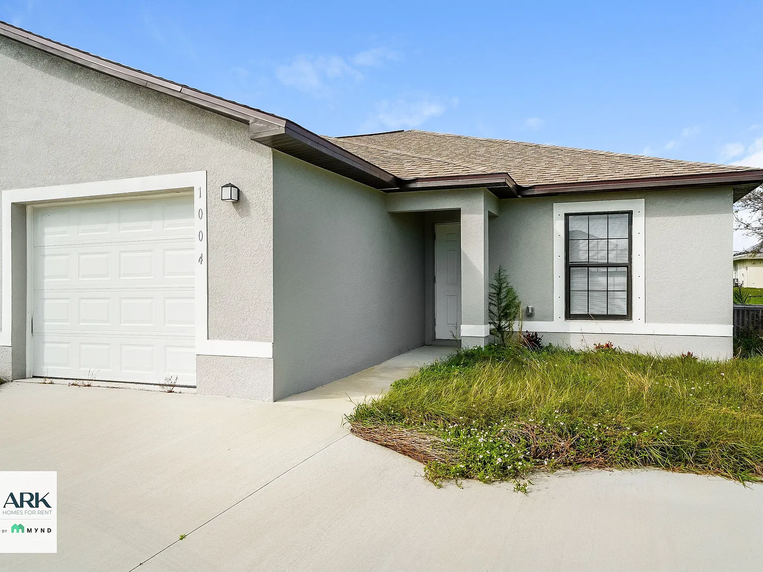 3 bed, 2.0 bath, 1210 sqft, $1,645 — Photo 2