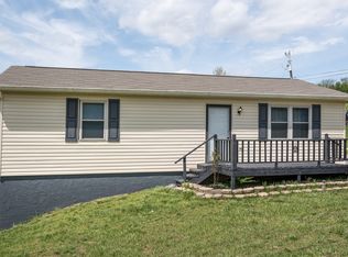 1515 Falcon Dr SE, Cleveland, TN 37323