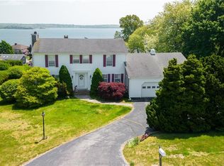 259 Taylor Rd, Portsmouth, RI 02871