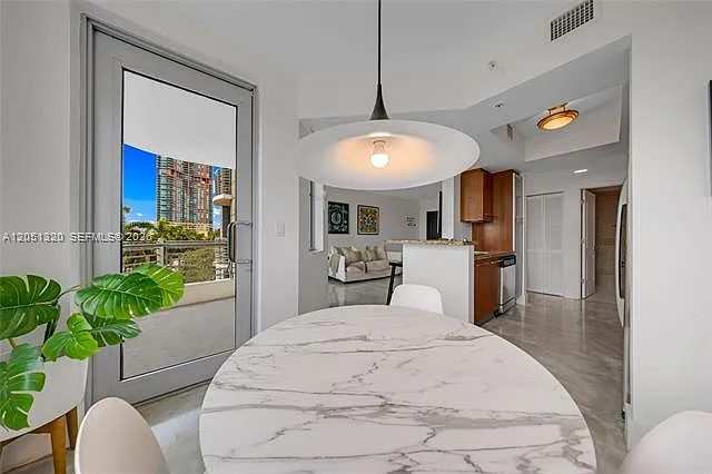 110 Washington Ave #2505 — Photo 4