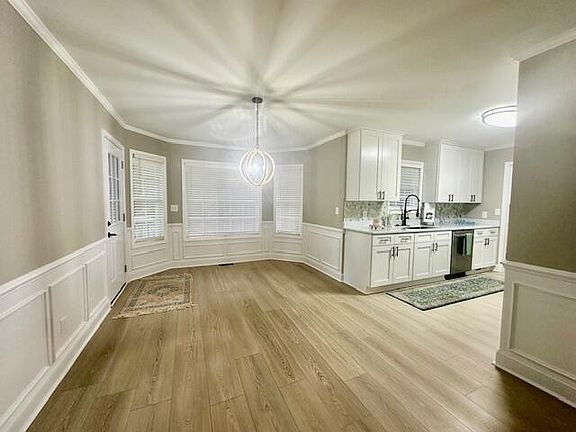 5th image of 2125 Brown Road