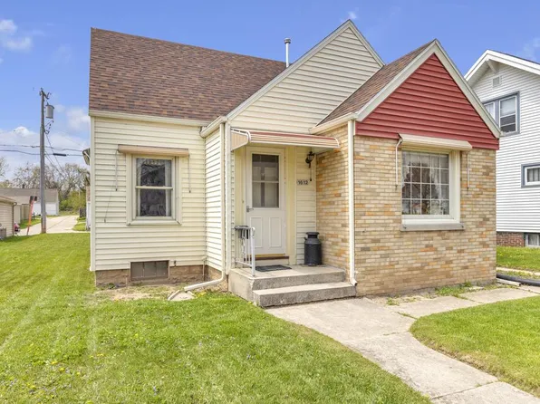 1612 South 17th STREET, Sheboygan, WI 53081
