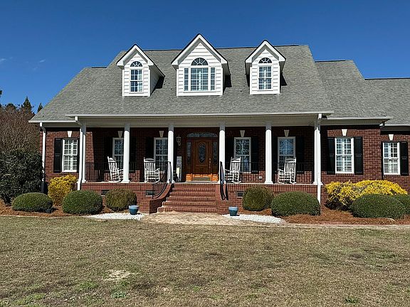 2nd image of 2568 Remington Way