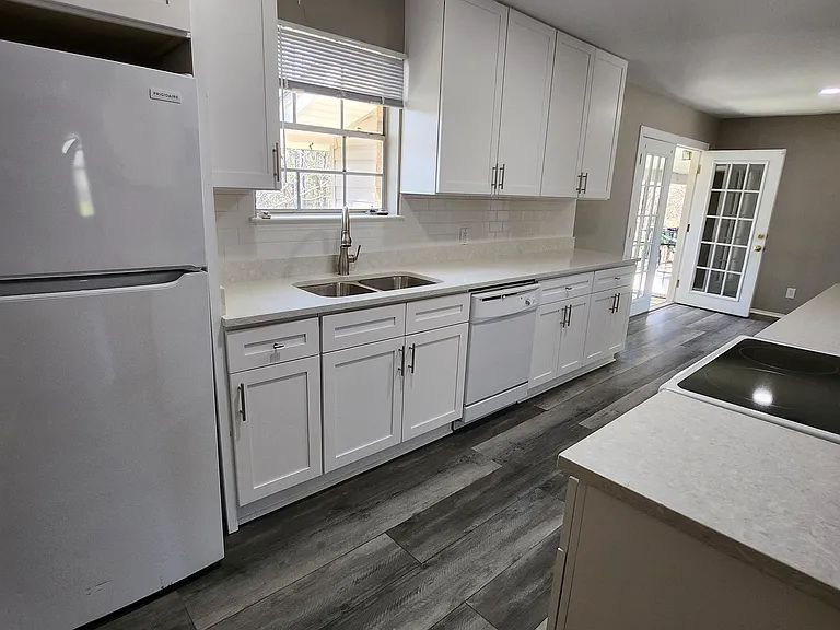 2919 Chatsworth Rd #D — Photo 8