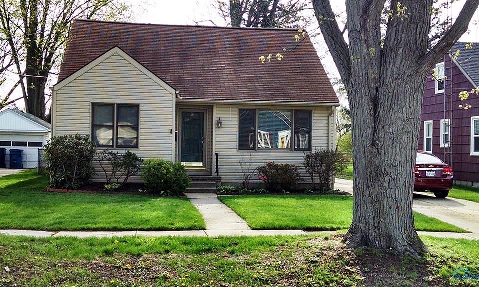1st image of 5906 Garden Park Dr