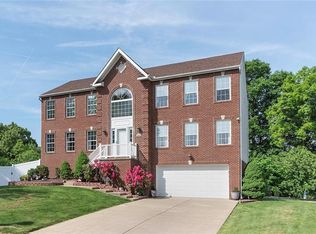569 Kimble Dr, Glenshaw, PA 15116