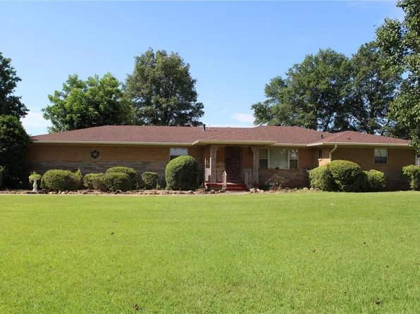 1811 Saint Francis St, Kennett, MO 63857