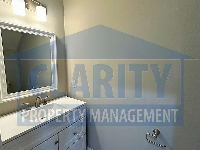 3413 Peerless Rd NW — Photo 8