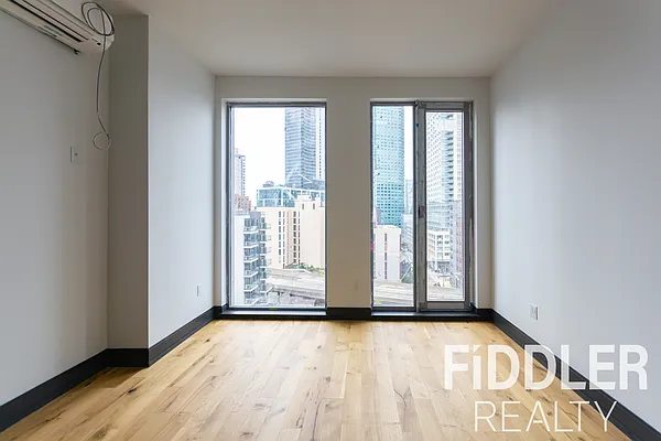 Rented by The KCI Group | media 40