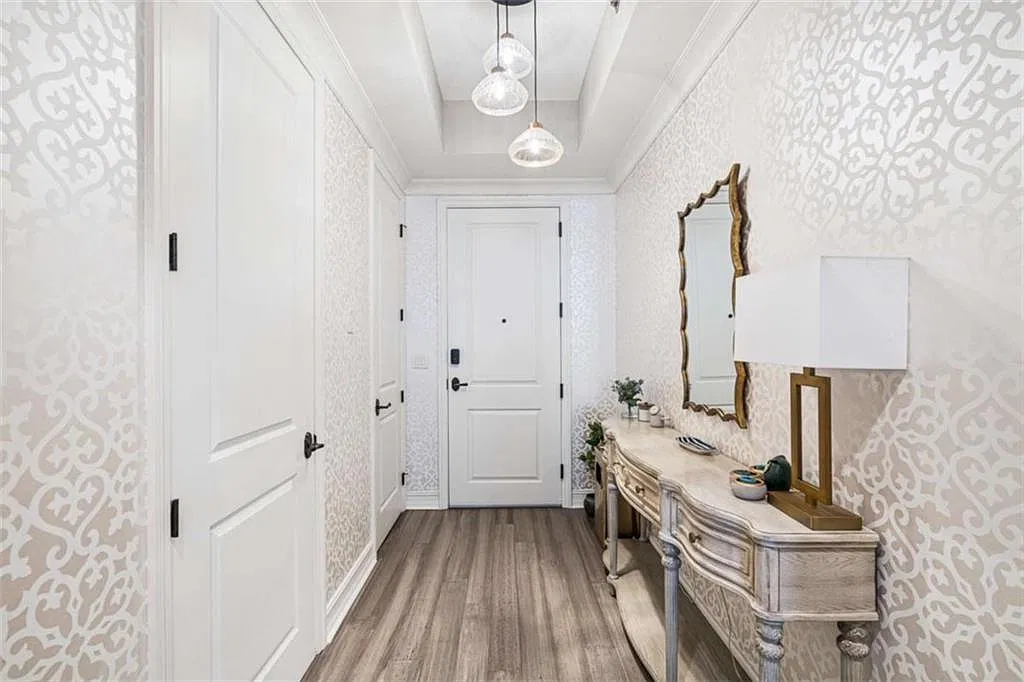 2 bed, 2.5 bath, 1794 sqft, $4,800 — Photo 3