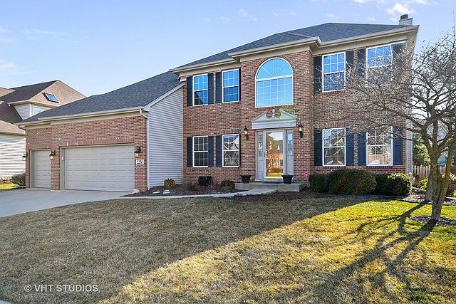 1st image of 2250 Brookwood Dr