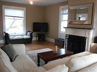 3rd image of 715 1st St