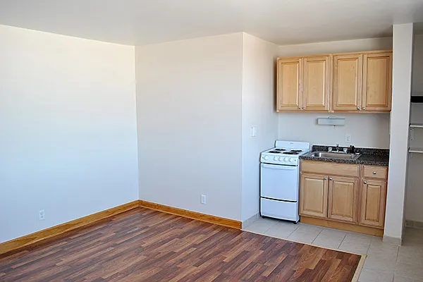 1671 N. Prospect Ave. — Photo 98