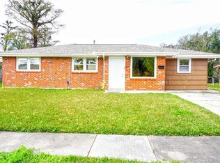 2031 Lauradale Dr, New Orleans, LA 70114