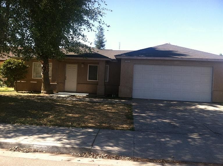 1st image of 1005 Las Casas Ln
