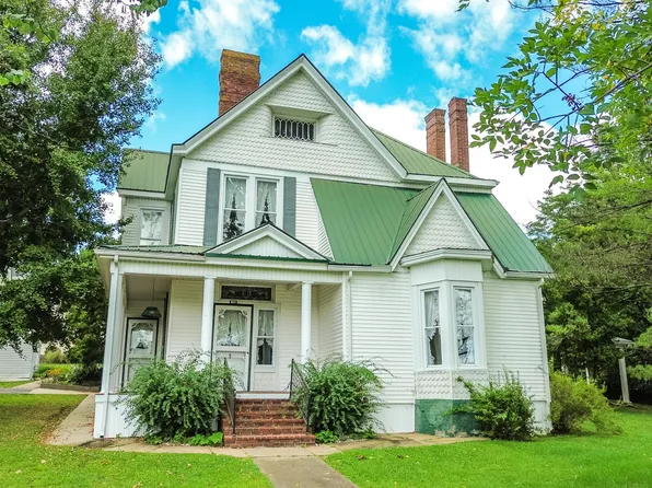 220 S Main Cross St, Flemingsburg, KY 41041