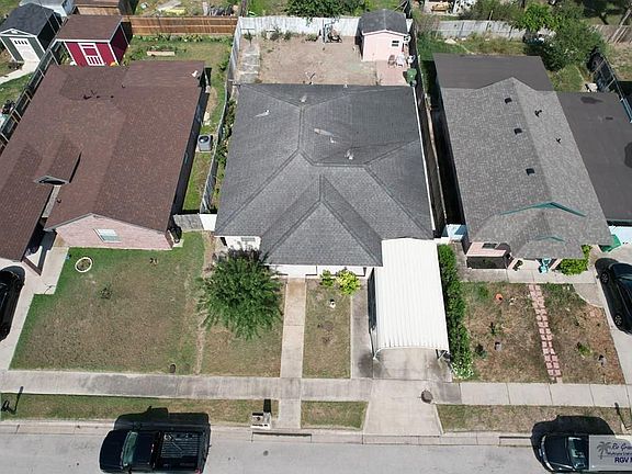 2nd image of 2824 Avila St