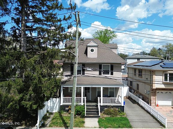 3rd image of 67 Wyona Ave