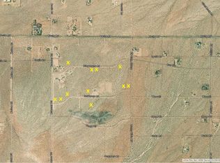 60615 Stagemans Rd, Landers, CA 92285