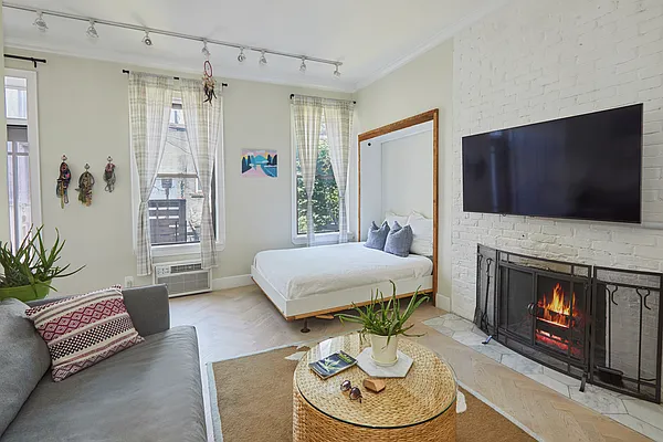 Sold by Brown Harris Stevens | media 7