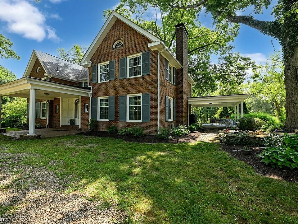 2030 Glenmont Dr NW, Canton, OH 44708 MLS 4476032 Zillow