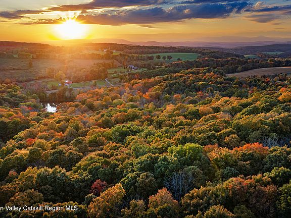 2nd image of 224 Winchell Mountain Road