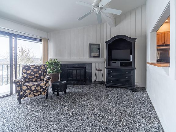 5th image of 36 Lausanne Ct
