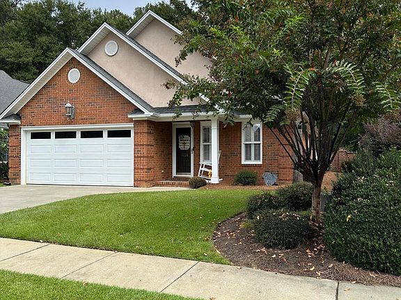 3rd image of 3124 Girard Dr