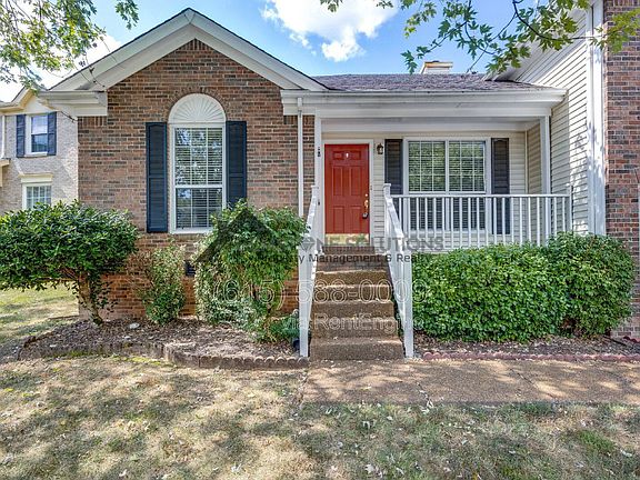 3rd image of 2214 Falcon Creek Dr