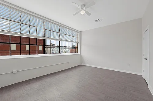 5 N 2nd St #1206 Photo 1