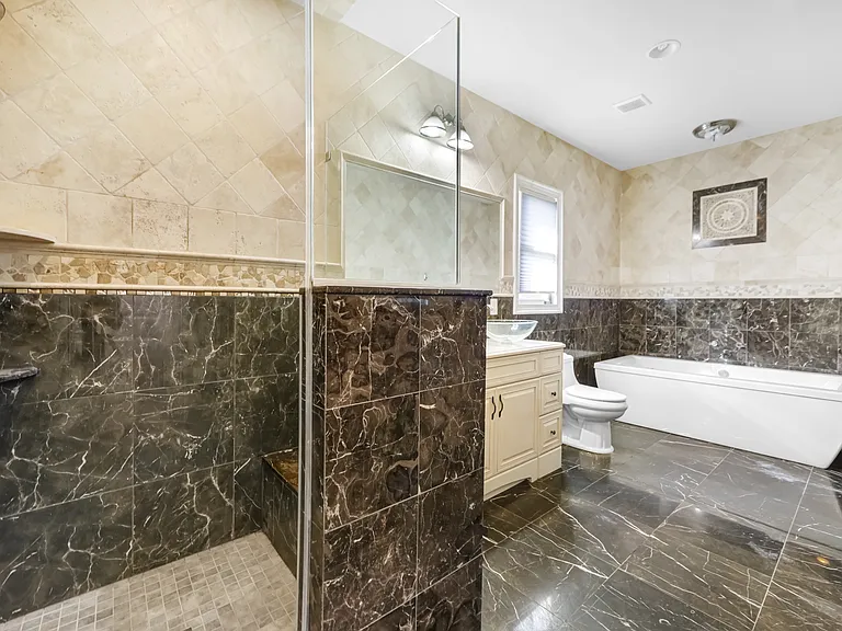 831 Pascack Rd — Photo 16