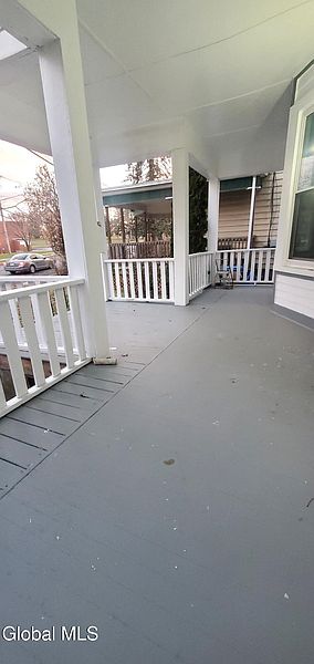 3rd image of 87 Delaware Avenue