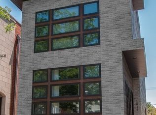 2337 W Montana St, Chicago, IL