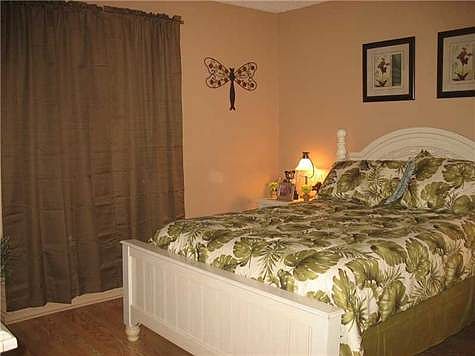5th image of 2569 Sedgefield Ave
