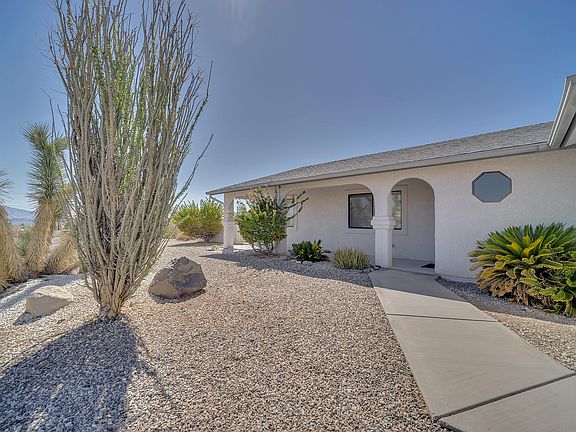 2nd image of 2285 Interlake Dr