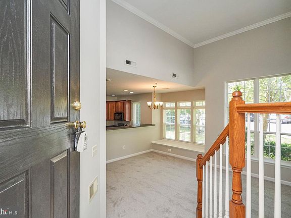 4th image of 14466 Village High St #147