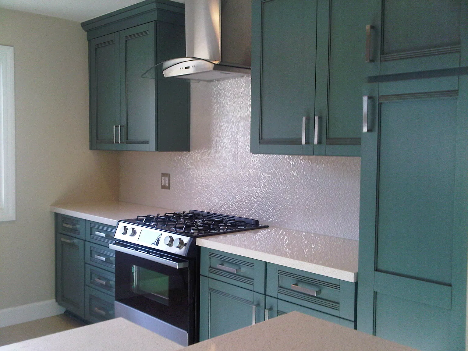 2 bed, 1100 sqft, $4,200 — Photo 1