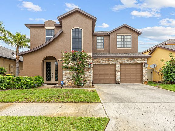 2nd image of 2822 Glenridge Cir