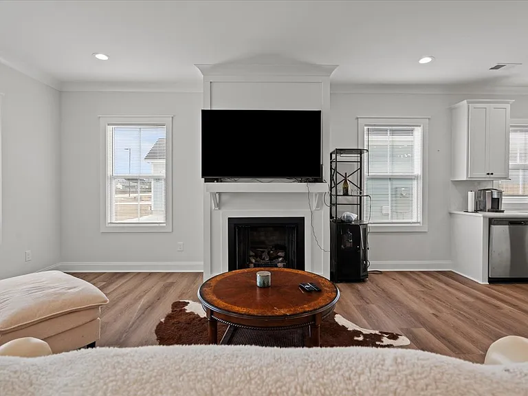 451 Clark Branch Rd — Photo 7