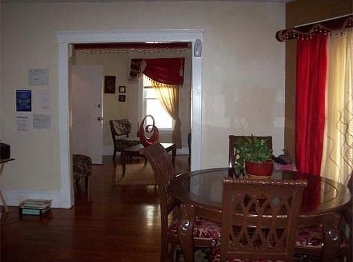 3rd image of 22 Lawton Ave