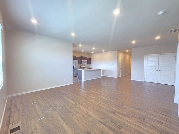 5th image of 5428 E Bridgeport Ct