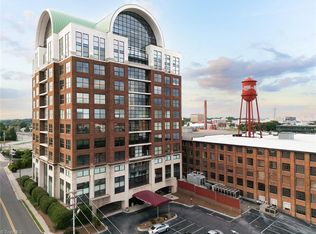 317 W High Ave #12H, High Pt, NC 27260
