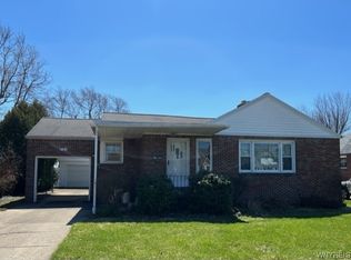 721 Cleveland Dr, Cheektowaga, NY 14225