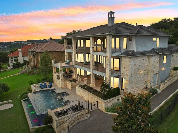 1353 Osprey Ridge Loop, Lago Vista, TX 78645